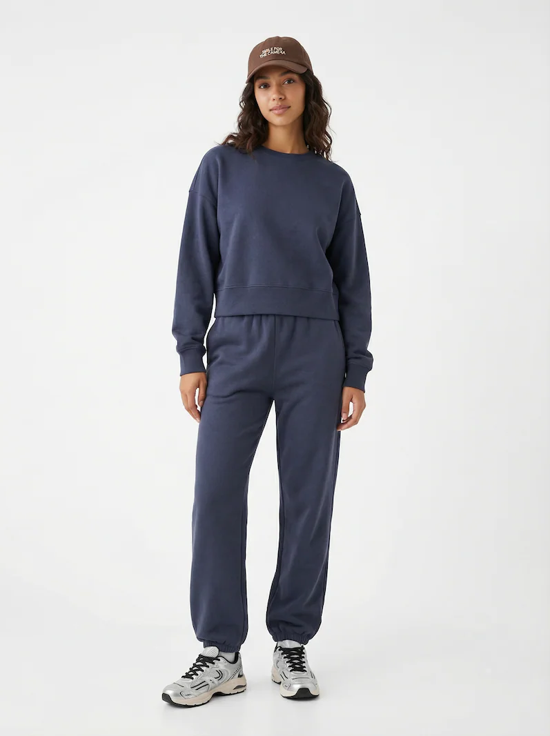 Cropped Sweatshirt and Jogger Set, image 13