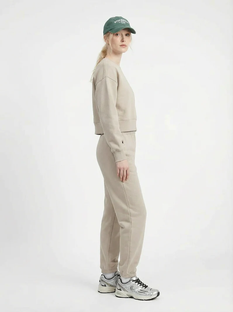 Cropped Sweatshirt and Jogger Set, image 6